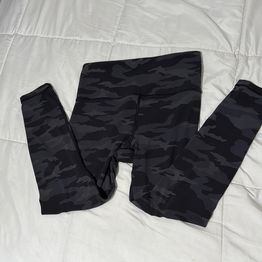 ATLETA -ELATION7/8 TIGHT,Black Camouflage Leggings